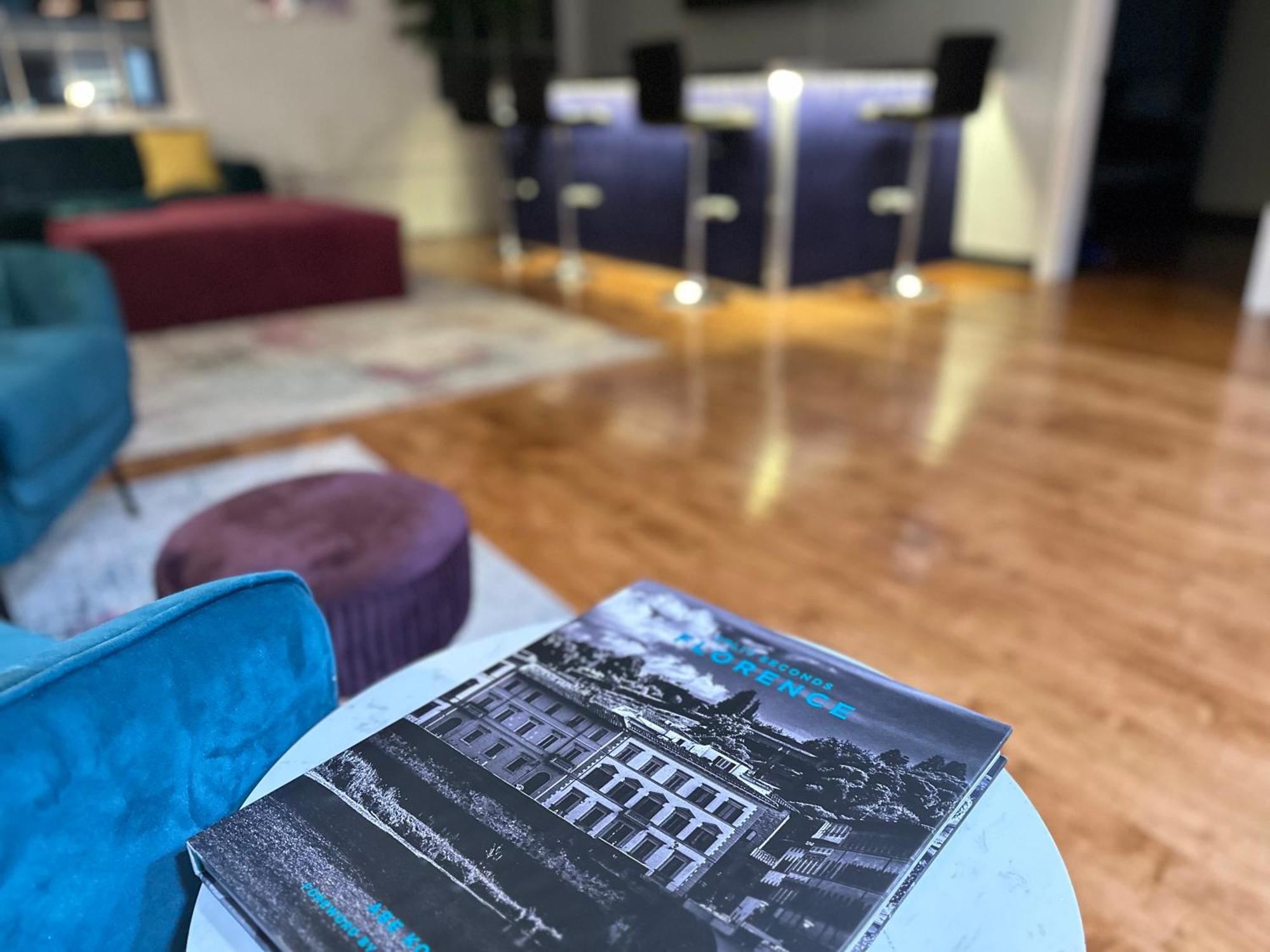 Penthouse: Casa Colore Utica Kültér fotó